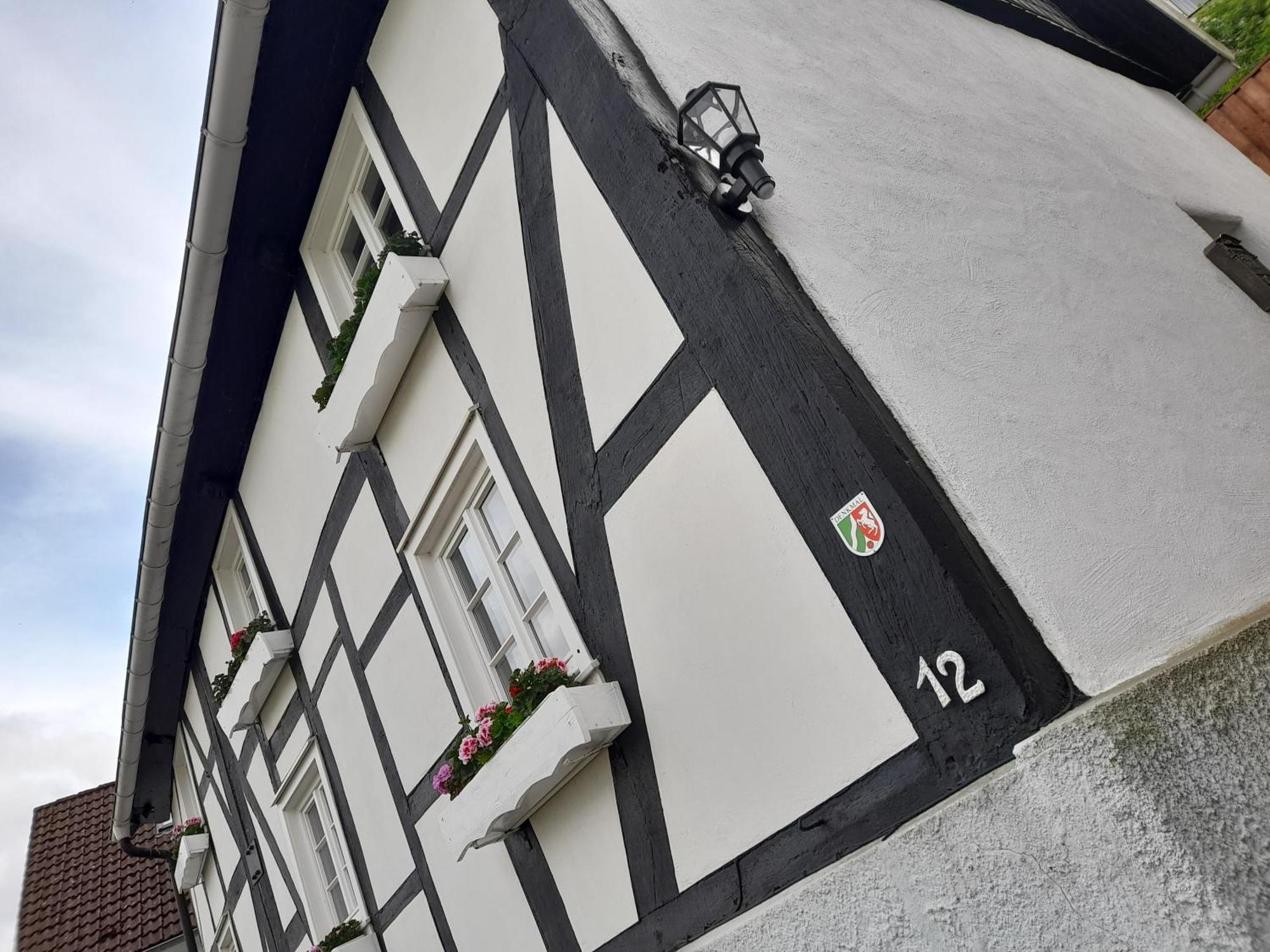 Altes Zollhaus Der Burg Hachen Villa Enkhausen Esterno foto